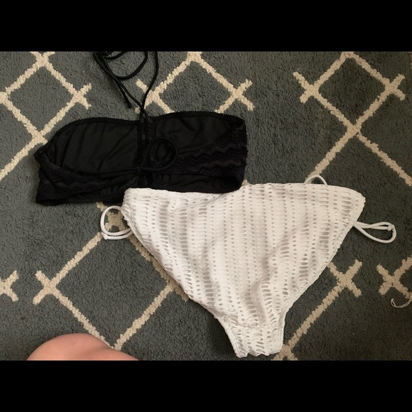 Bathing Suit Set - Picture 2 of 2